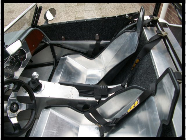 Rescued attachment 5juli2009 (7)-border.jpg